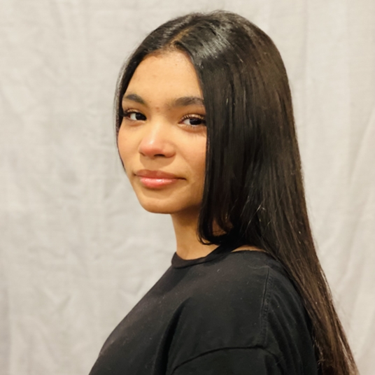 Laila Restrepo head shot