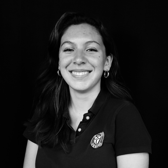 Isabel de la Pena* head shot