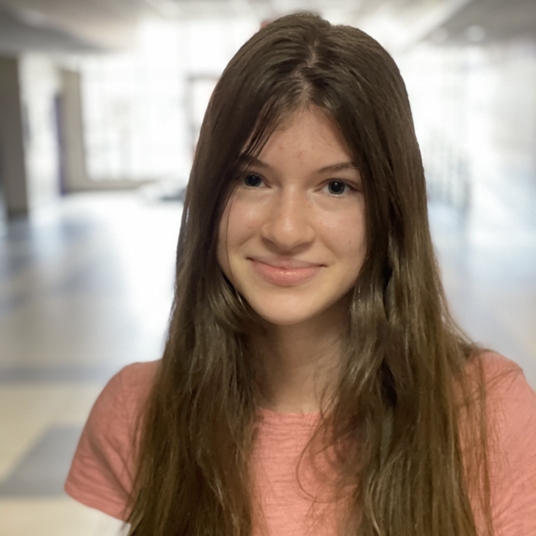 Avery Newberg head shot