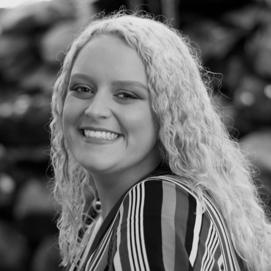 Jaycie Edwards (Senior) head shot