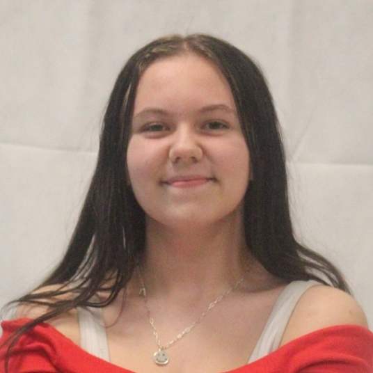 Soleilonna Berry head shot