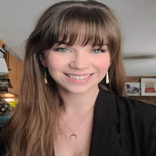 Meghan Kent head shot