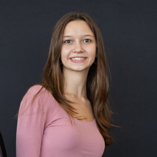Elise Berndt head shot