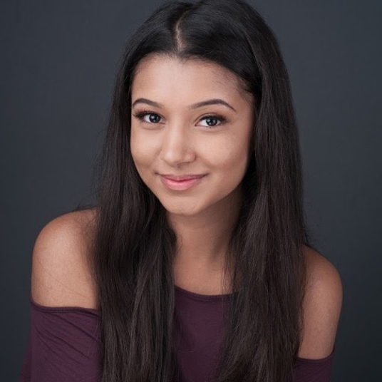 Christa Ciesil head shot