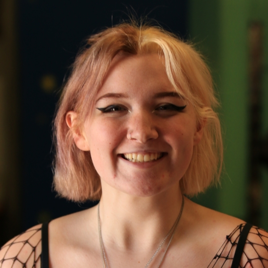 Sophia Dustin head shot