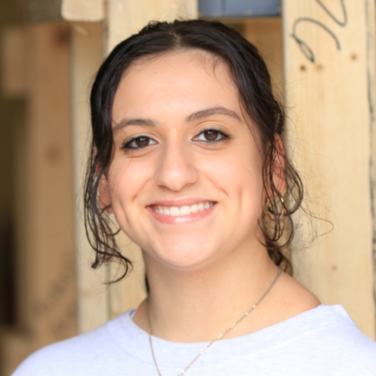Lainey Feldman head shot