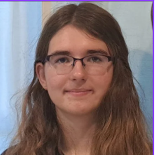 Milana Dunayevskaya head shot