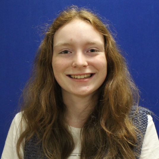 Elena Hause '23 head shot
