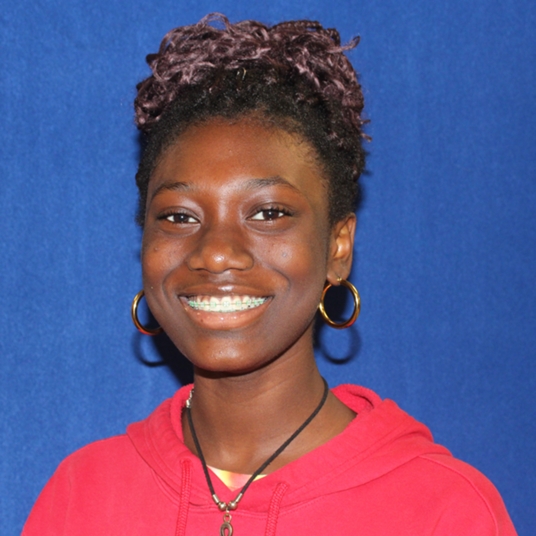 Makayla Arjoon '25 head shot