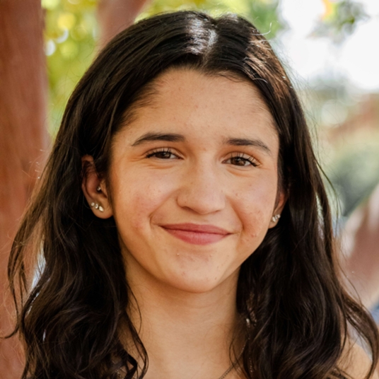 Julianna Ruscica (10th) head shot