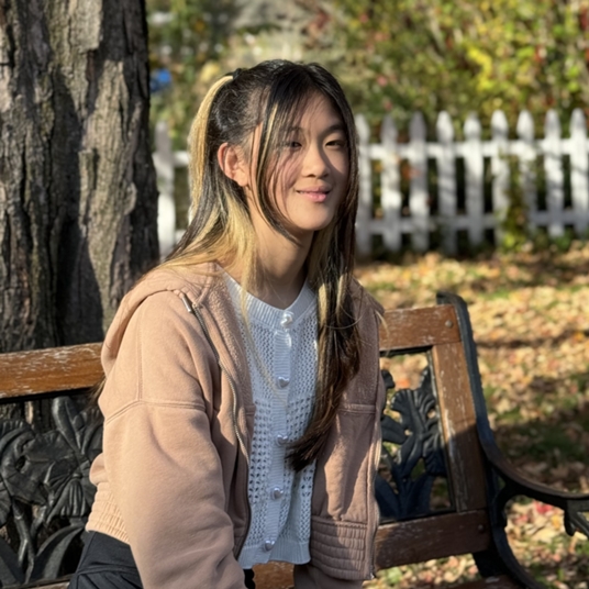 Liv Liu head shot