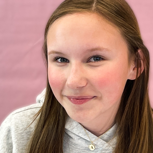 Annabel Conway head shot