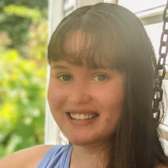 Anna Reid head shot