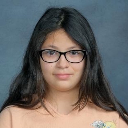 Paola Bello head shot