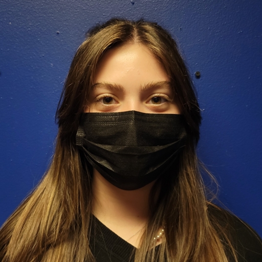 Grace Olah head shot