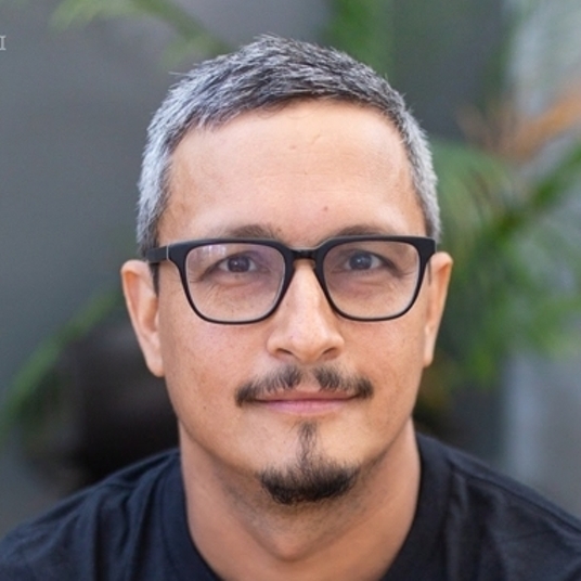 Juan Hernandez head shot