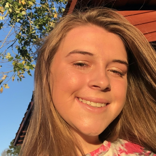 Emily Edwards head shot