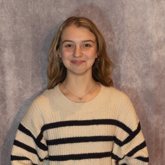 Ella Woodward-Bitzer head shot