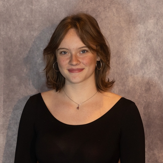 Greta Fraser head shot