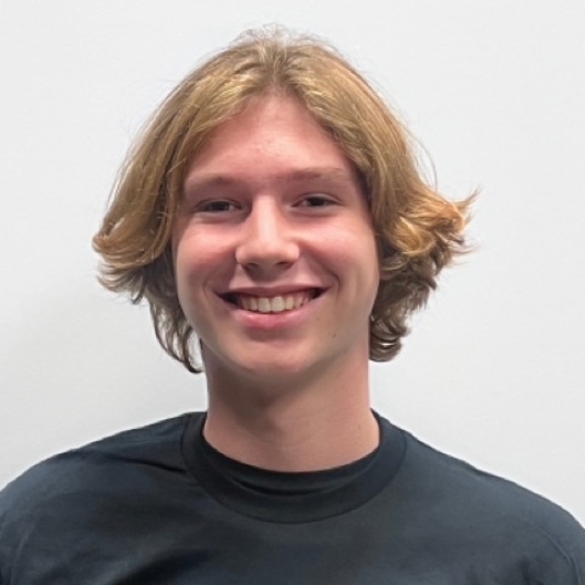 Hunter Carnall head shot