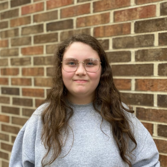 Adalynne Helbach head shot