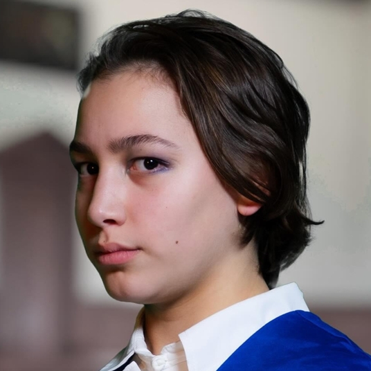 Sofia Davila head shot
