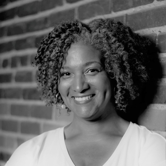 Kelli McLoud-Schingen head shot