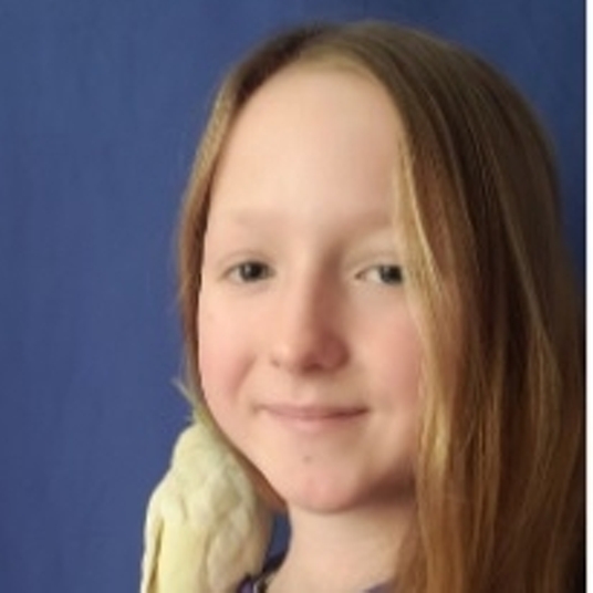 Gwen Collene head shot