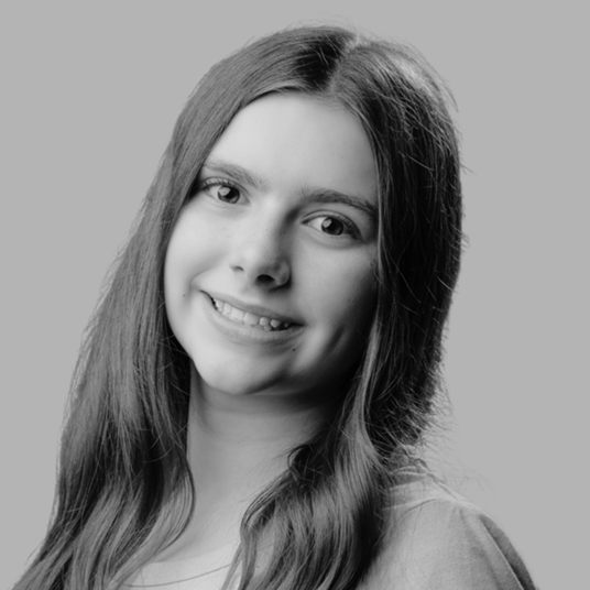 Bridget Caruthers head shot