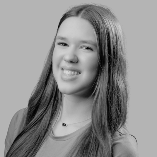 Addi Grinnell head shot