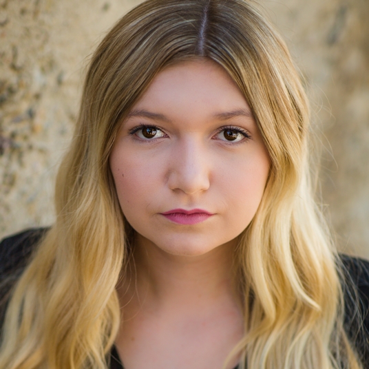 Kinzie Pipkin head shot