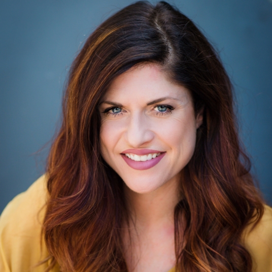 Jenn Harris head shot