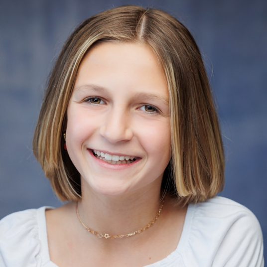 Emily Langteau head shot