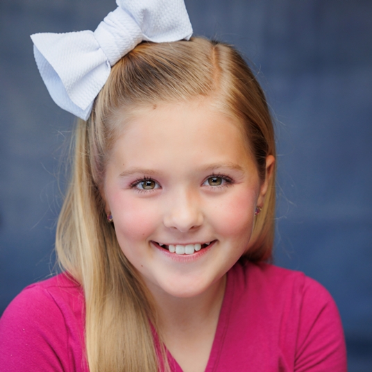 Evelynn Henson head shot