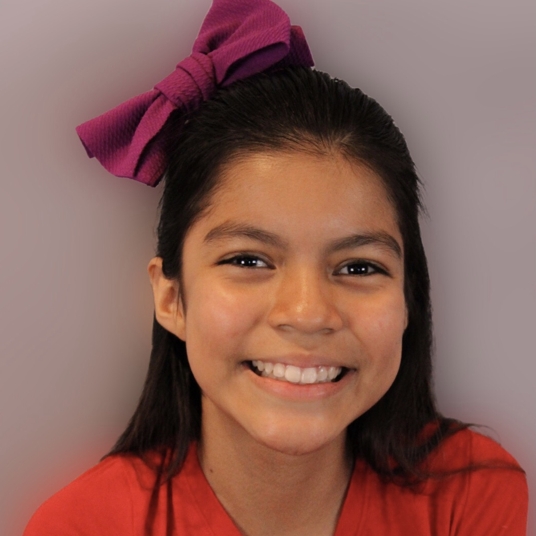 Amani Solorio head shot