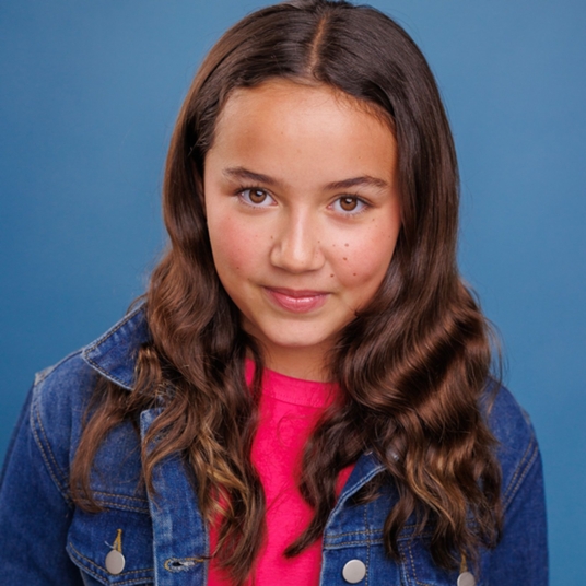 Lulu Stezano head shot