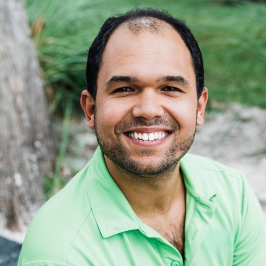 David Estevez - Music Director head shot