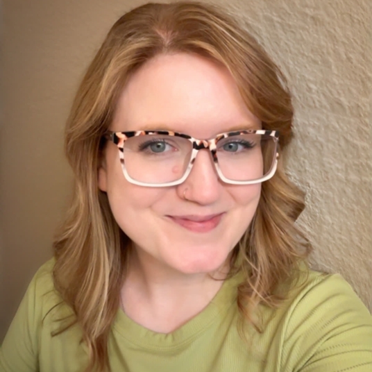 Liz Conrad head shot